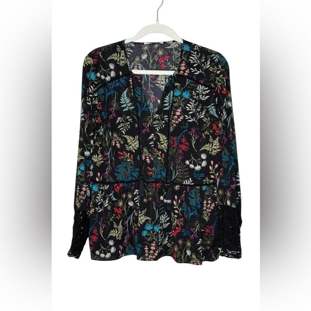 T Tahari Black Long Sleeve Floral Blouse with front ties and Tassels S - Picture 2 of 8